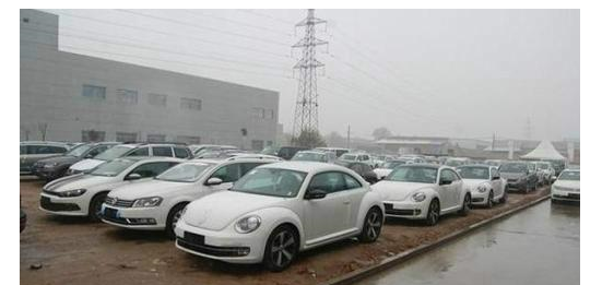 白色的車有這么多缺點(diǎn)！為什么近25%的車主還買它？