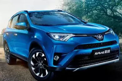 【RAV4榮放】自由，喜歡就堅(jiān)持走下去！